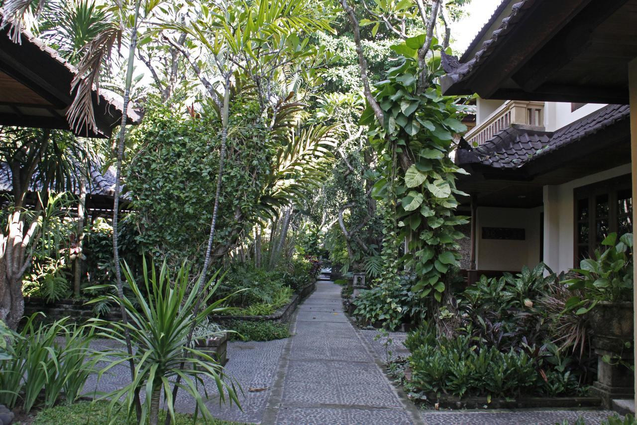 Hotel Puri Bambu Jimbaran Exterior foto